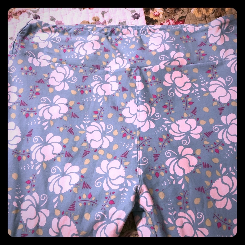 New without tags. Lularoe leggings, tall & curvy